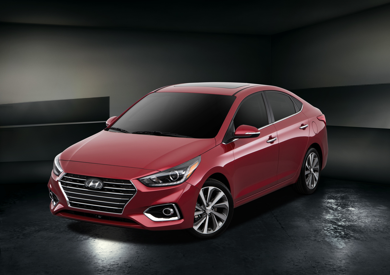 What is the interior of the 2022 Hyundai Accent like?